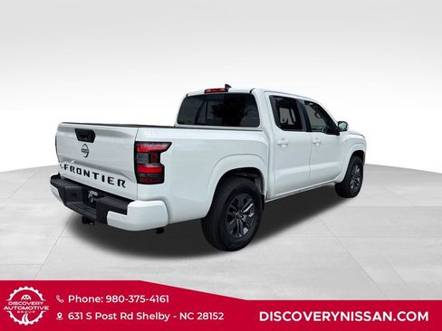 Certified 2025 Nissan Frontier SV RWD image 6
