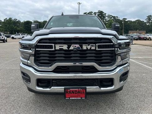 Certified 2026 RAM 2500 Big Horn AWD/4WD image 2