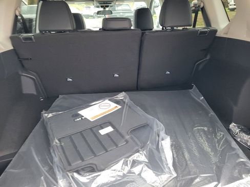 New 2026 Nissan Rogue SV w/ SV Premium Package AWD/4WD image 37
