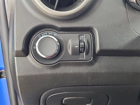 Used 2016 Chevrolet Trax LT image 30