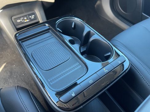 New 2026 Hyundai Ioniq 5 SEL image 26