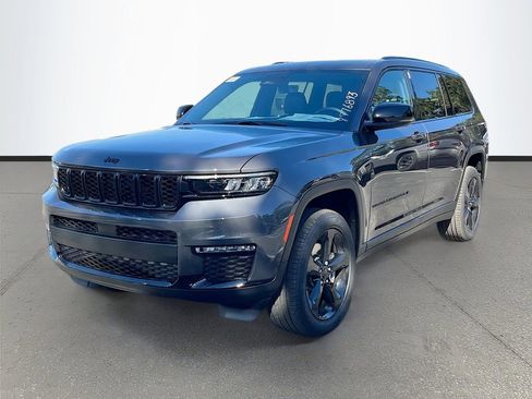 New 2025 Jeep Grand Cherokee L Limited w/ Black Appearance Package image 3