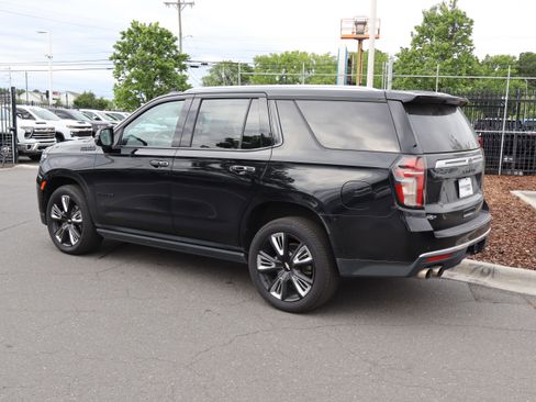 Used 2021 Chevrolet Tahoe High Country w/ Premium Package AWD/4WD image 19