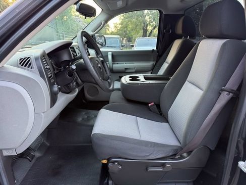 Used 2009 GMC Sierra 1500 W/T w/ SL Package RWD image 10