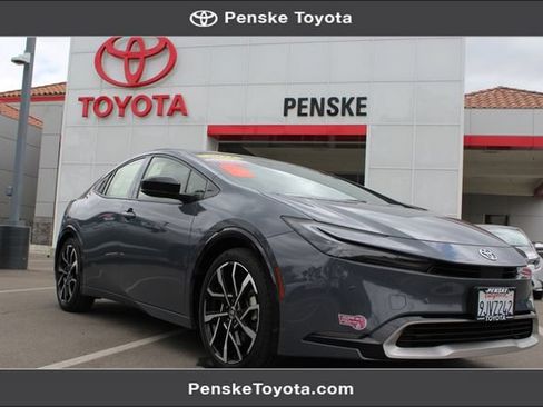 Certified 2023 Toyota Prius Prime FWD image 1