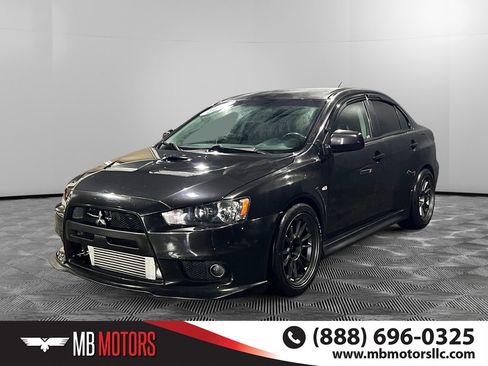 Used 2010 Mitsubishi Lancer Evolution GSR image 7