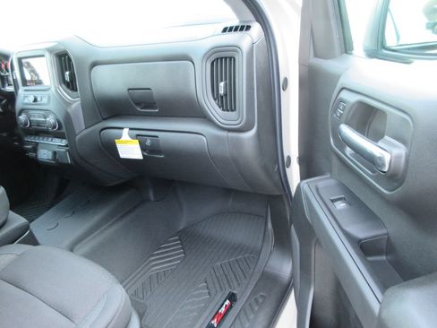 New 2026 Chevrolet Silverado 1500 Custom Trail Boss AWD/4WD image 19