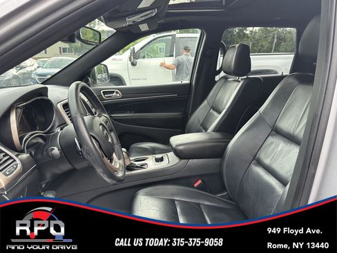 Used 2017 Jeep Grand Cherokee Limited AWD/4WD image 20