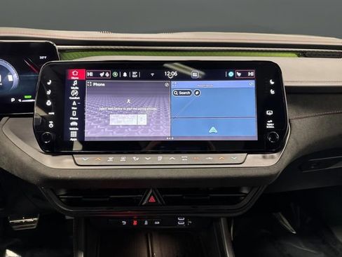 Used 2024 Dodge Charger R/T Scat Pack w/ Plus Group image 10