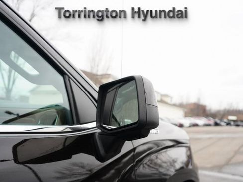 Used 2019 Chevrolet Silverado 1500 High Country w/ High Country Premium Package image 10