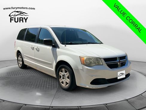 Used 2011 Dodge Grand Caravan Express FWD image 1