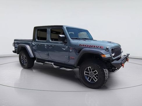 Used 2024 Jeep Gladiator Mojave w/ Safety Group AWD/4WD image 2