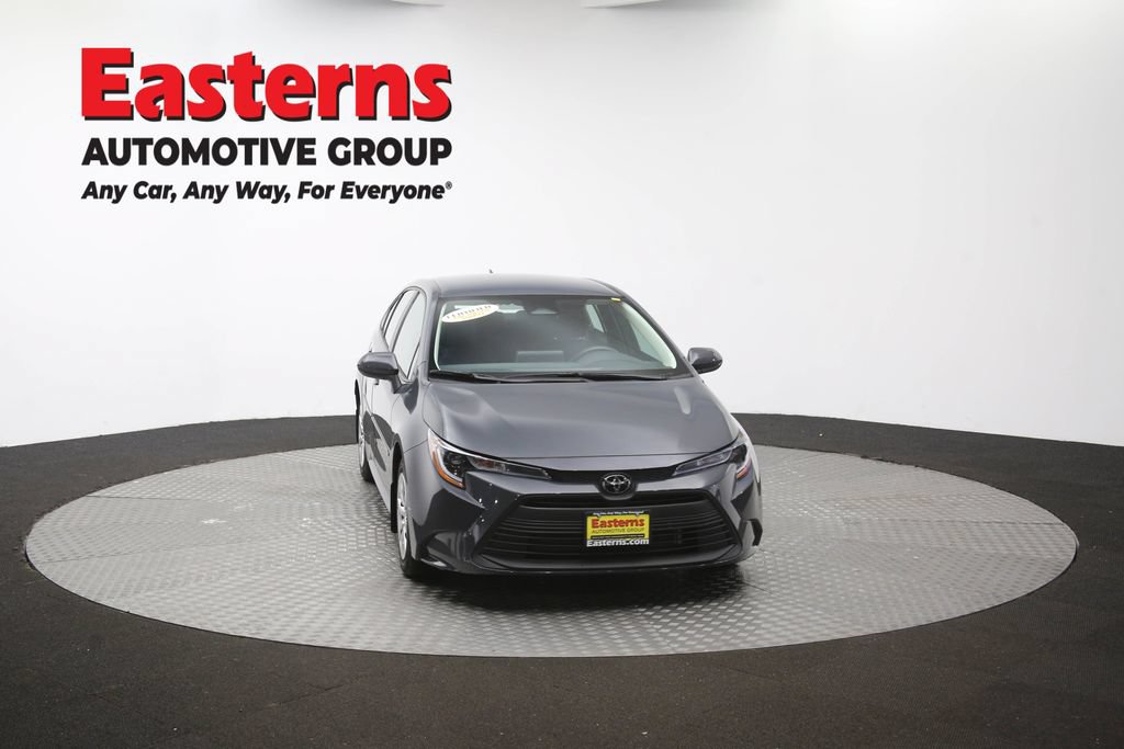 Used 2025 Toyota Corolla LE FWD image 51