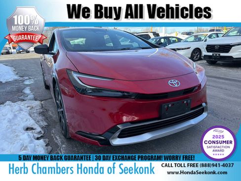 Used 2023 Toyota Prius Prime XSE image 1