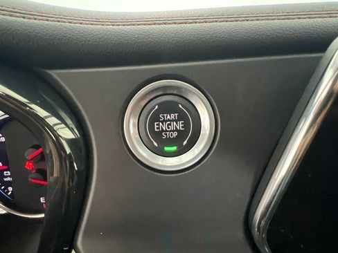 Used 2022 Chevrolet Blazer RS w/ Enhanced Convenience Package FWD image 15