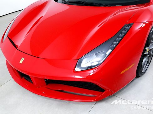 Used 2019 Ferrari 488 Spider RWD image 33
