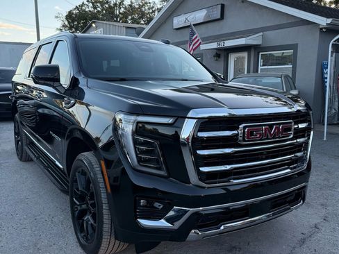 Used 2026 GMC Yukon XL Elevation w/ Elevation Premium Package image 10