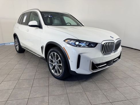 Certified 2025 BMW X5 xDrive40i w/ Climate Comfort Package image 7