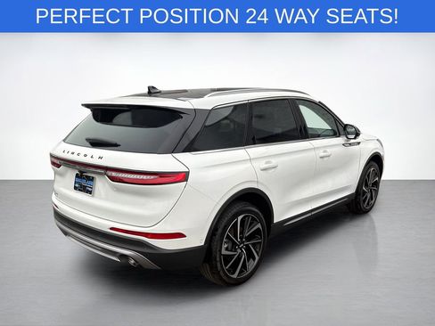 Certified 2024 Lincoln Corsair Reserve w/ Equipment Group 202A image 3