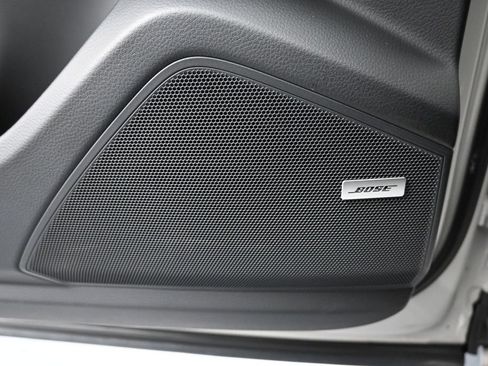 Certified 2023 Porsche Cayenne S Platinum AWD/4WD image 12