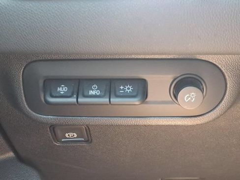 Used 2024 GMC Terrain AT4 w/ Tech Package AWD/4WD image 22