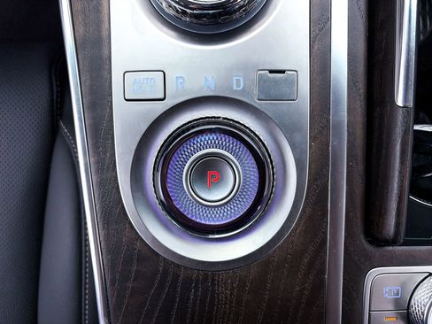 Used 2024 Genesis GV80 2.5T image 27