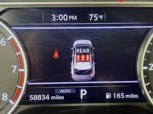 Used 2023 Nissan Rogue SV image 19