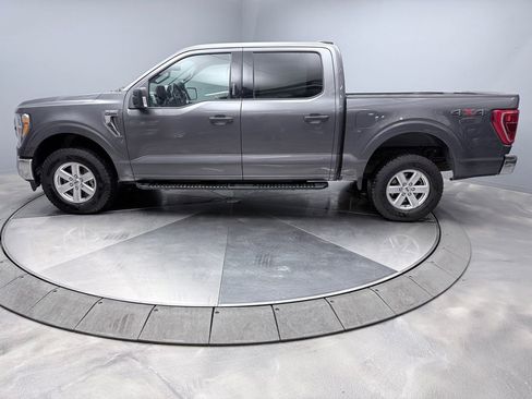 Used 2021 Ford F150 XLT w/ Equipment Group 301A Mid image 8