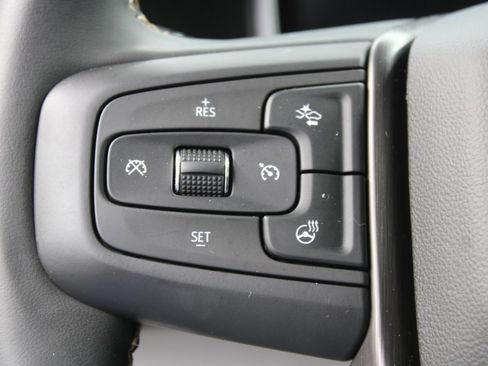 Used 2025 GMC Sierra 2500 AT4 image 63