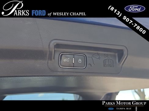 Certified 2022 Ford Explorer XLT w/ Equipment Group 202A RWD image 9