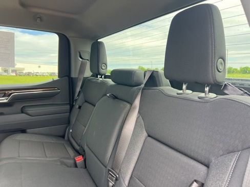 Used 2025 GMC Sierra 1500 Elevation AWD/4WD image 11