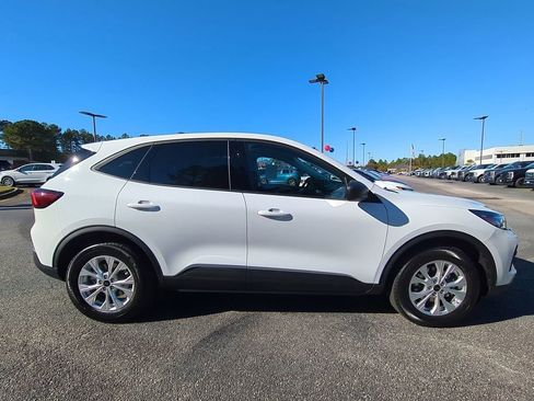 New 2026 Ford Escape Active image 3