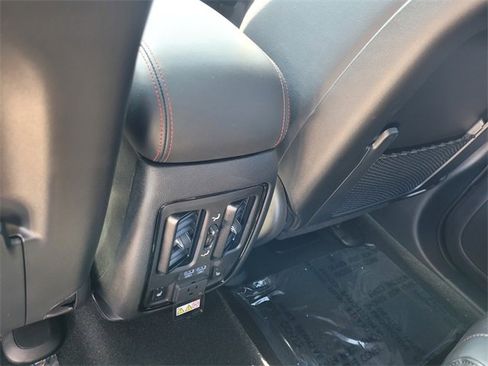 New 2026 Dodge Durango GT image 9