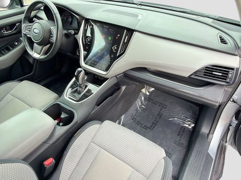 Used 2022 Subaru Outback Premium image 13