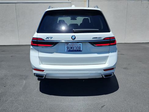 Used 2026 BMW X7 xDrive40i w/ Premium Package AWD/4WD image 6
