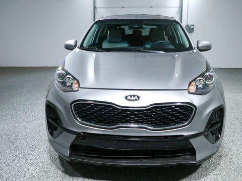Used 2021 Kia Sportage LX FWD image 4