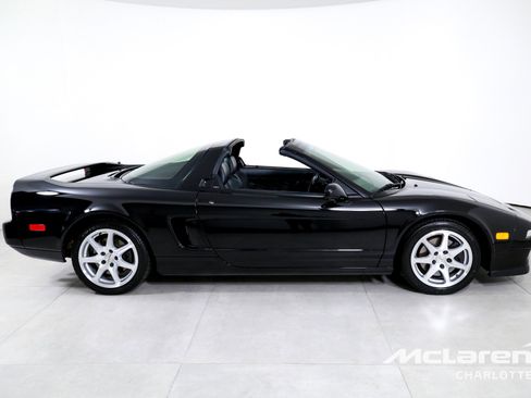 Used 1997 Acura NSX T image 10