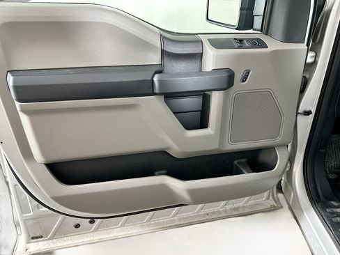 Used 2019 Ford F150 XL w/ Equipment Group 101A Mid RWD image 24