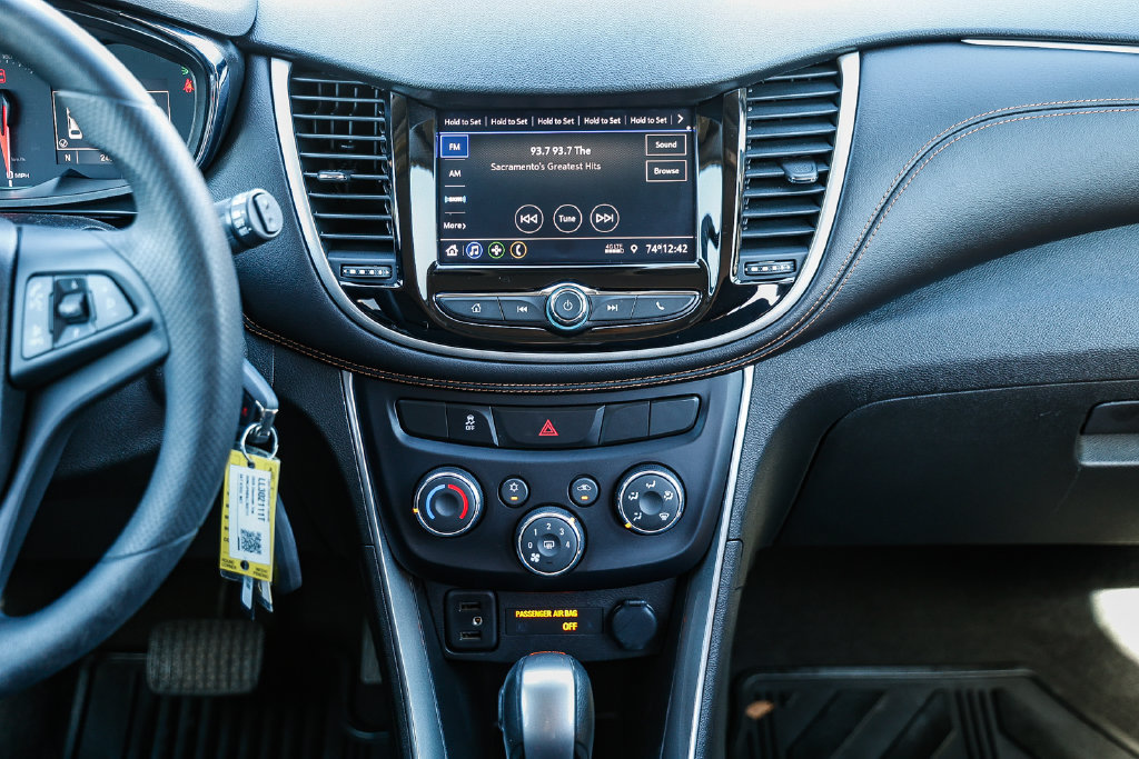 Certified 2020 Chevrolet Trax LT AWD/4WD image 17
