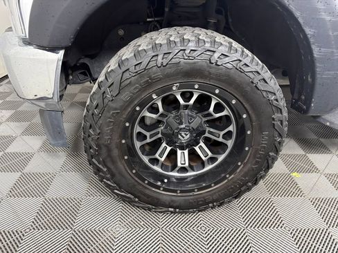 Certified 2022 Ford F250 XLT AWD/4WD image 11