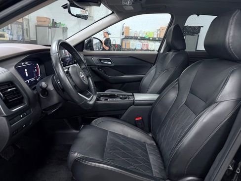 Used 2023 Nissan Rogue Platinum w/ Platinum Premium Package AWD/4WD image 19