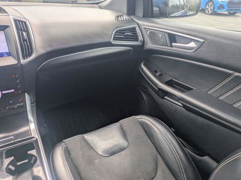 Used 2020 Ford Edge ST w/ Equipment Group 401A AWD/4WD image 17
