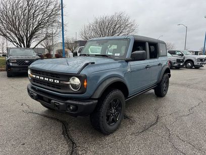 New 2025 Ford Bronco Big Bend w/ Black Diamond Package