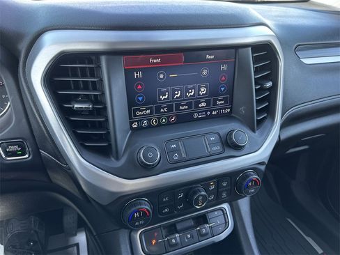 Used 2022 GMC Acadia SLT w/ Technology Package image 19