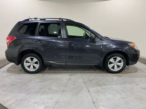 Used 2014 Subaru Forester 2.5i Premium w/ All-Weather Package AWD/4WD image 16