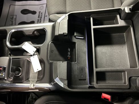 Used 2022 Chevrolet Silverado 1500 RST w/ Convenience Package II image 21