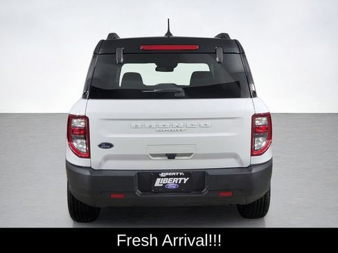 Used 2023 Ford Bronco Sport Outer Banks w/ Tech Package AWD/4WD image 4