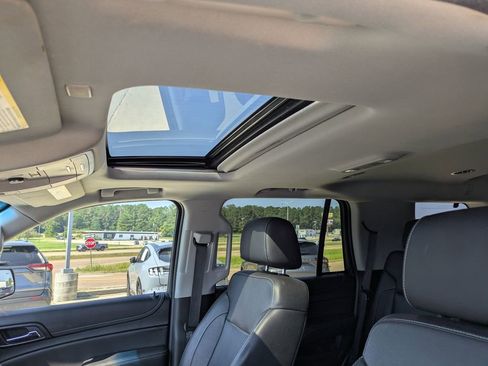 Used 2020 GMC Yukon SLT image 9