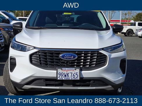 Certified 2025 Ford Escape Active image 4