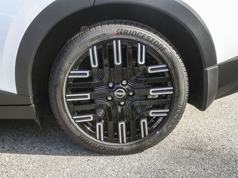 New 2026 Nissan Leaf Platinum+ image 8